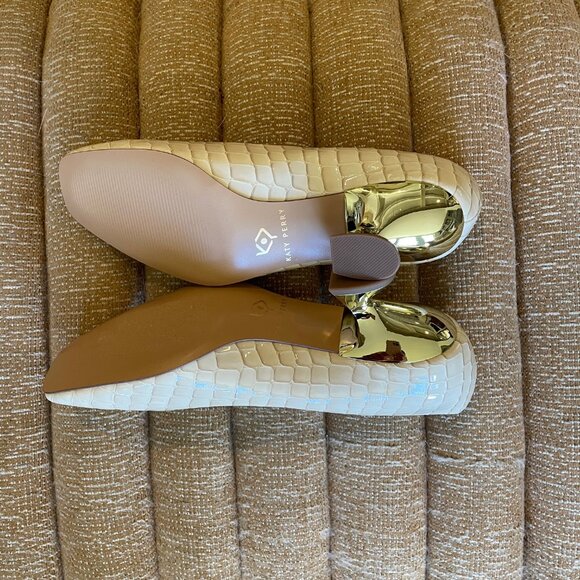 Katy Perry Laterr Pump in Ivory, Size 6 - Picture 3 of 5